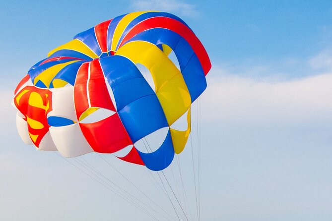 Parasailing Tour in Barcelona - Health and Medical Considerations