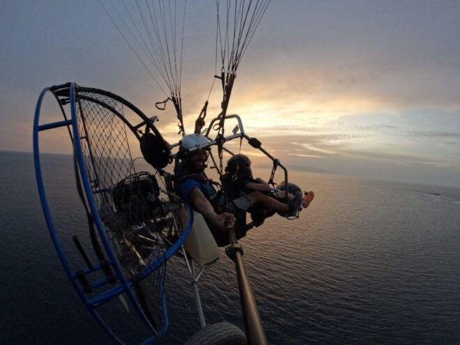 Paratrike Flying: (Motorised) as a COUPLE in TENERIFE - Restrictions