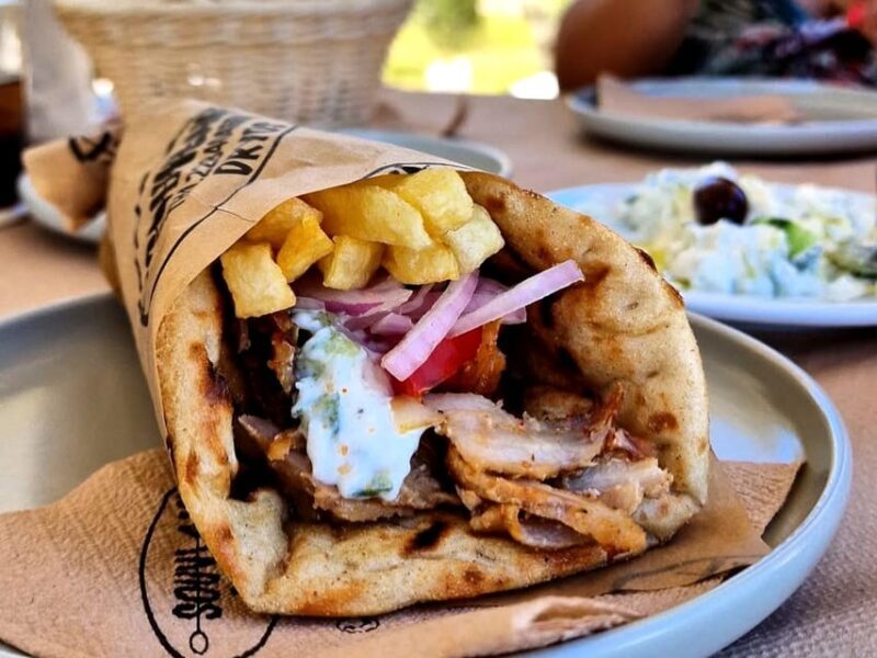 Parikia: Family Hercules Treasure Hunt & Tour w/ Food Stops - Why This Tour is a Great Choice