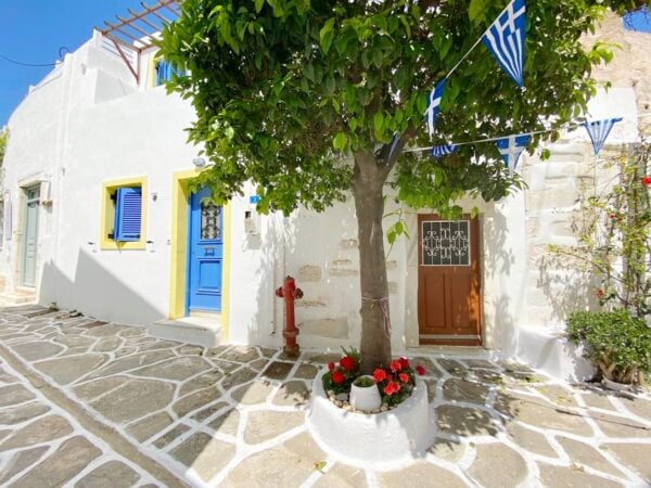 Parikia: Private Hercules Treasure Hunt & Tour W/ Food Stops - What to Bring