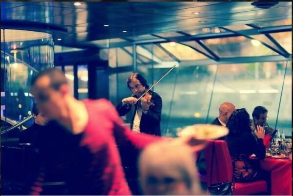 Paris: 1.5-Hour Segway Tour With River Cruise Ticket - Free Cancellation