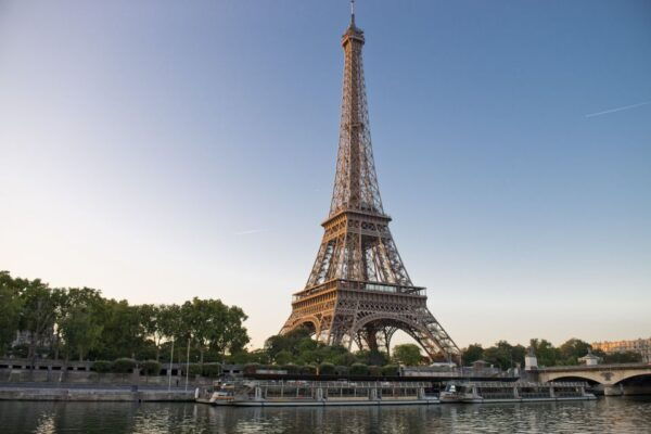 Paris: 1 Hour Illuminations River Cruise - Common Questions