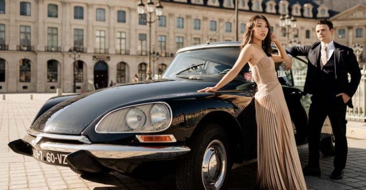 Paris: 1-Way Parc Asterix/Disneyland Citroën DS 21 Transfer - Key Points