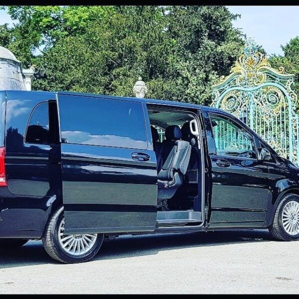 Paris: 1 Way Private Airport Transfer to & From Hotel - Why Choose Private Transfers?