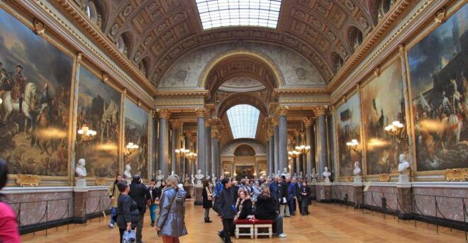 Paris: 10H Private Tour for Arc De Triomphe, Versailles - Booking Process