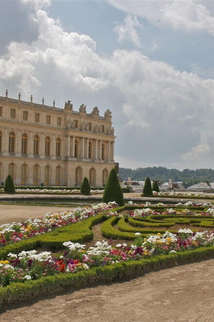 Paris: 10H Private Tour for Arc De Triomphe, Versailles - Cancellation Policy
