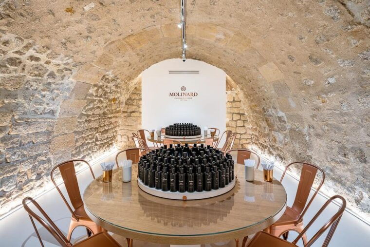 Paris 1st: Discovery Perfume-Making Workshop - Personalized Perfume Creation