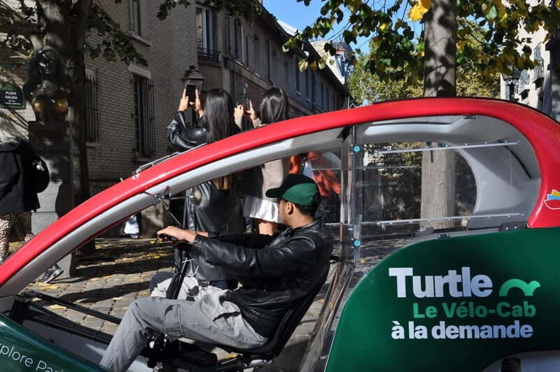 Paris: 2 hours Emily Tour in a Private Rickshaw bike - FAQs