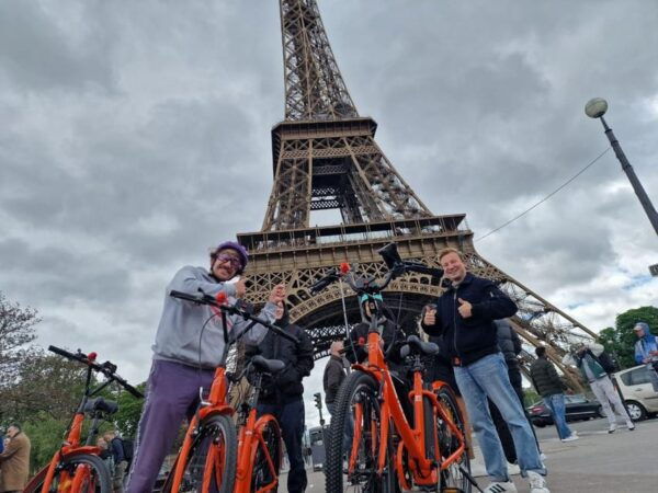 Paris: 2024 New Guided Tour by Bike or E-Bike - Pricing and Discounts