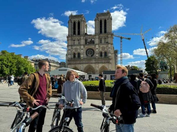 Paris: 2024 New Guided Tour by Bike or E-Bike - Customer Feedback
