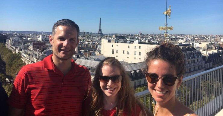 Paris: 3-Hour Private Champs Élysées to Montmartre Tour - Good To Know