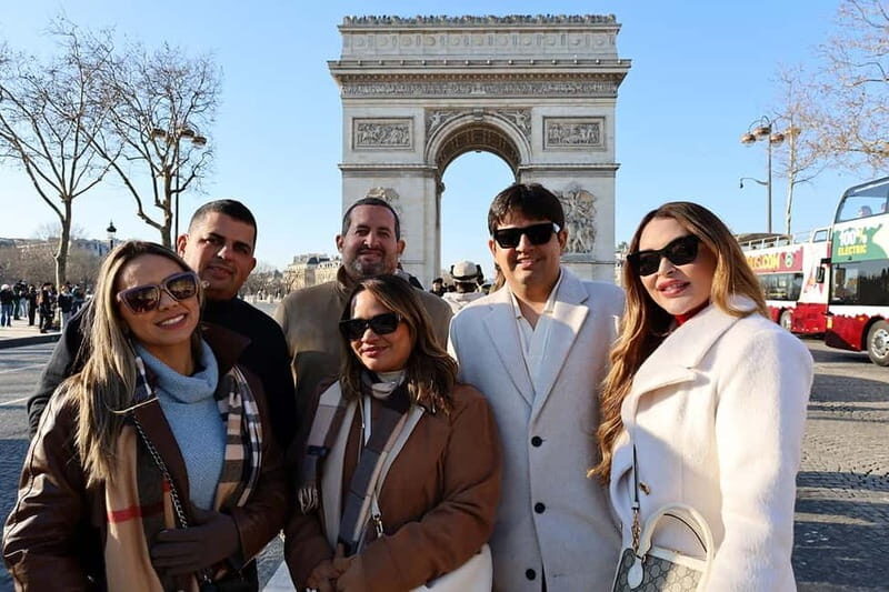 Paris: 6 hours PRIVATE tour in a van - photoshoot included - The Value of This Tour