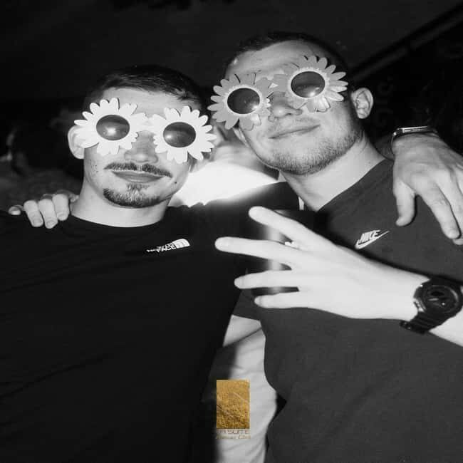 Paris After Dark: Speakeasy, Cocktails, Local Bars & Clubs - FAQs