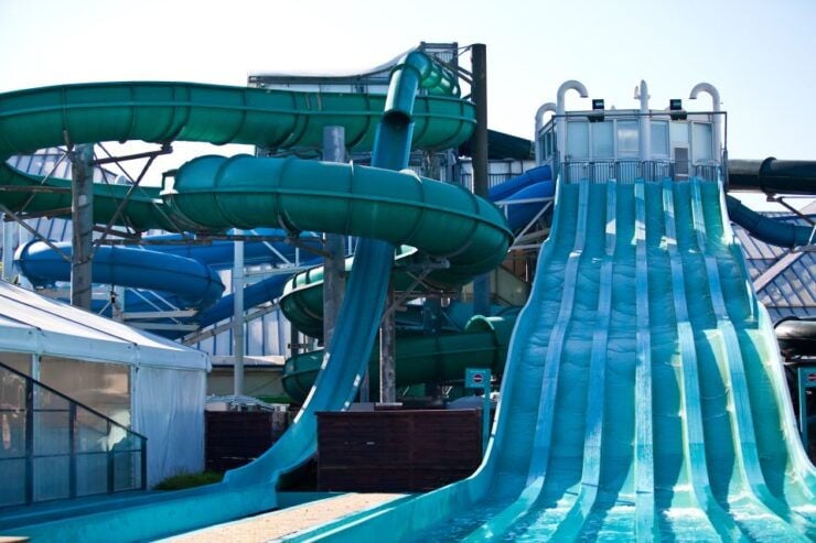 Paris: Aquaboulevard Water Park Entrance Ticket - Experience Highlights