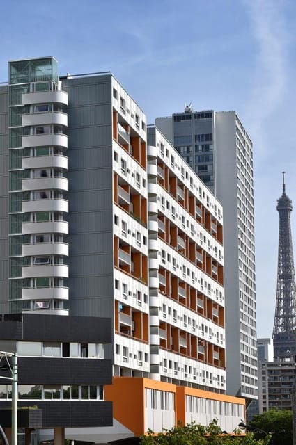 Paris: Beaugrenelle Modern Architecture Walking Tour - Good To Know