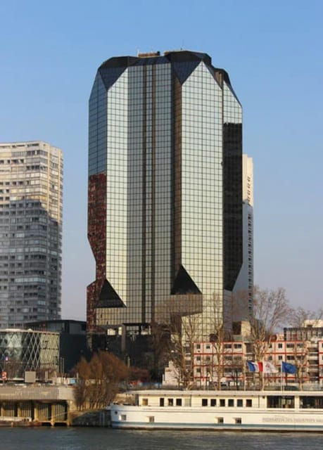 Paris: Beaugrenelle Modern Architecture Walking Tour - Architectural Highlights of the Beaugrenelle Area