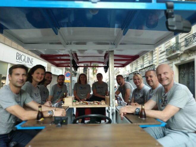 Paris: Beer Bike Bar With Drinks Included - Important Information