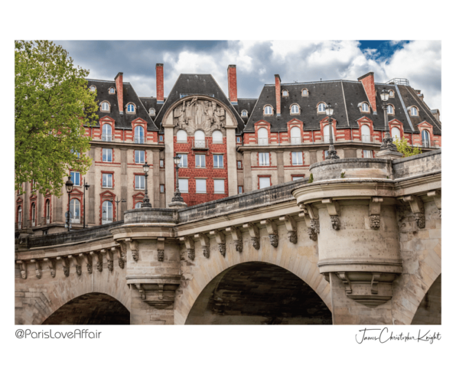 Paris: Beginners Walking Tour, Photos, Must-Sees, Gems, Tips - Local Insights and History