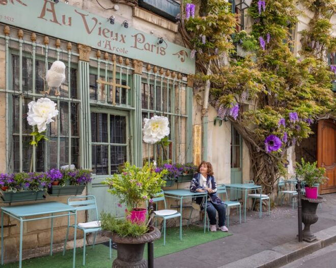 Paris: Beginners Walking Tour, Photos, Must-Sees, Gems, Tips - Photography Tips and Services