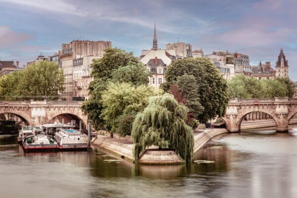 Paris: Beginners Walking Tour, Photos, Must-Sees, Gems, Tips - Preparing for Your Tour