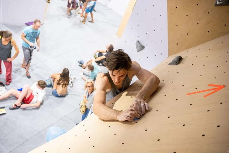 Paris - Bercy Village - Access 1 day of unlimited climbing - What to Expect from Your Climbing Day at Bercy Village