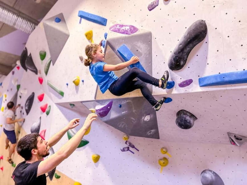 Paris - Bercy Village - Access 1 day of unlimited climbing - FAQs