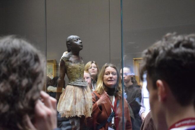Paris: Best of Orsay Museum Small Group Tour With Tickets - Tour Experience