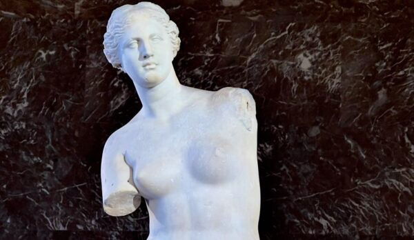 Paris: Best of the Louvre Museum Guided Tour With Mona Lisa - Common Questions