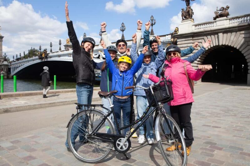 Paris: Bike Tour of Iconic Sights Along the Seine - An In-Depth Look at the Paris Seine Bike Tour
