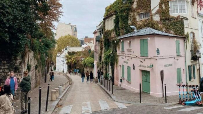 Paris: Bohemian Tour of the Montmartre District - Frequently Asked Questions