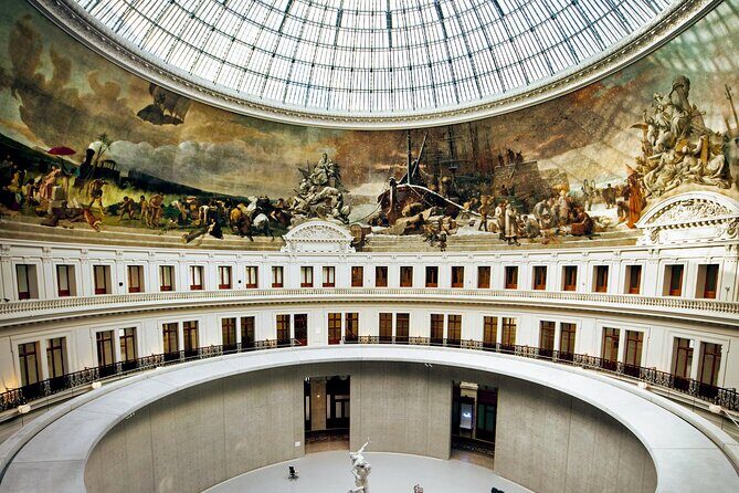 Paris Bourse de commerce Private Tour - An In-Depth Look at the Tour