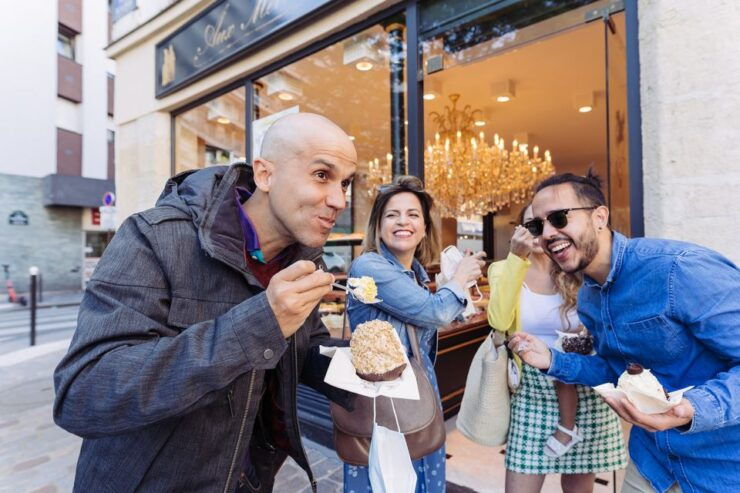 Paris: Breakfast at Market & City Tour With Local Guide - Activity Details