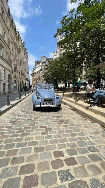 Paris by 2CV  Charm on Four Wheels - Comfort and Convenience