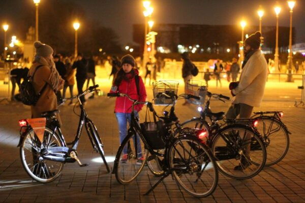 Paris By Night: 3-Hour Guided Bike Tour - Customer Reviews