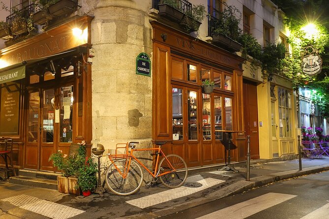 Paris by Night Private Walking Tour - Meeting and Pickup