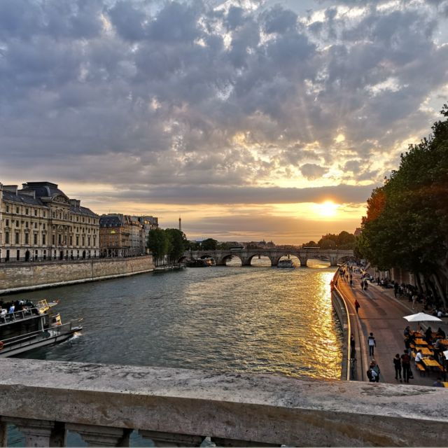 Paris by Night Small Group Bike Tour & Boat Cruise - Experience Highlights