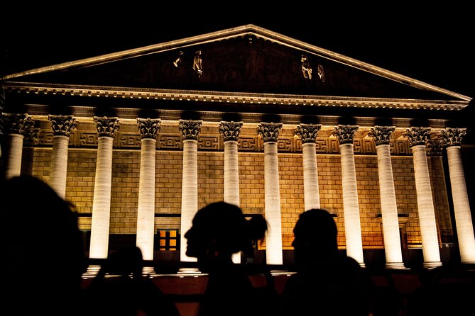 Paris by Night Tootbus Tour - Common Questions