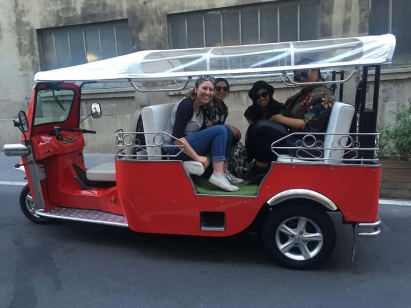 Paris by tuk-tuk: 2-hour Private Tour of Iconic City Landmarks - Exploring Paris in Just Two Hours