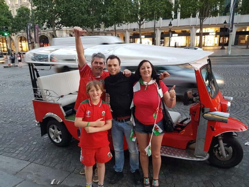 Paris by tuk-tuk: 2-hour Private Tour of Iconic City Landmarks - The Experience and Its Benefits