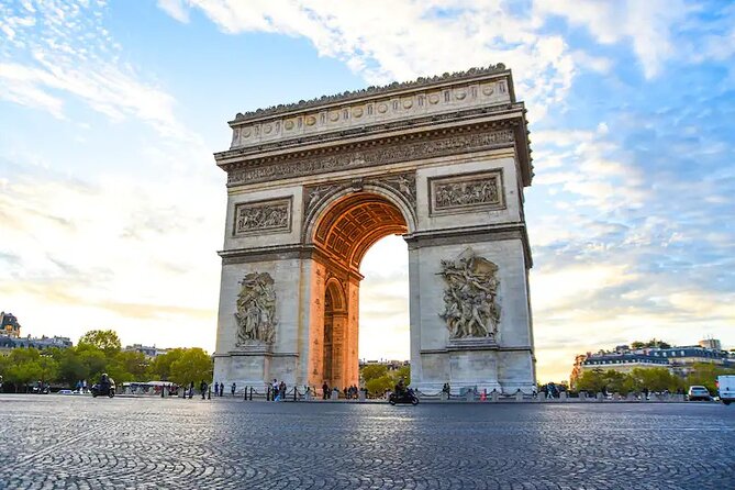 Paris by Yourself With English Speaking Driver by Luxury Van- 4 or 8 Hr Disposal - Other Details