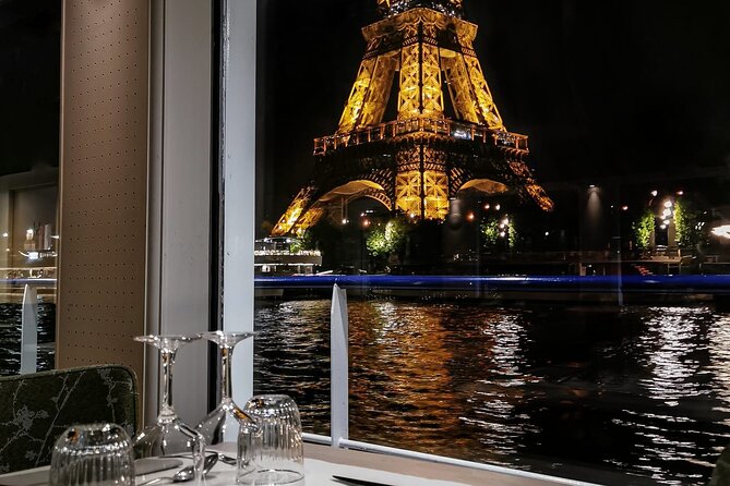 Paris Capitaine Fracasse Boat 3 Course Dinner Cruise - Common Questions