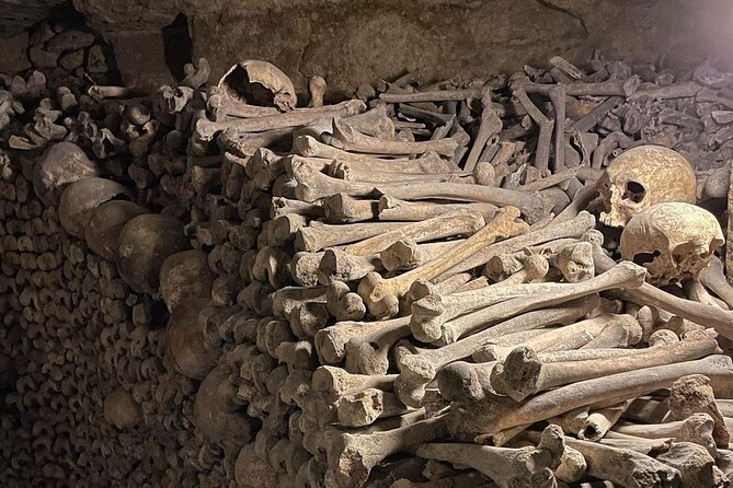 Paris Catacombs Audio Guided Tour - Transportation