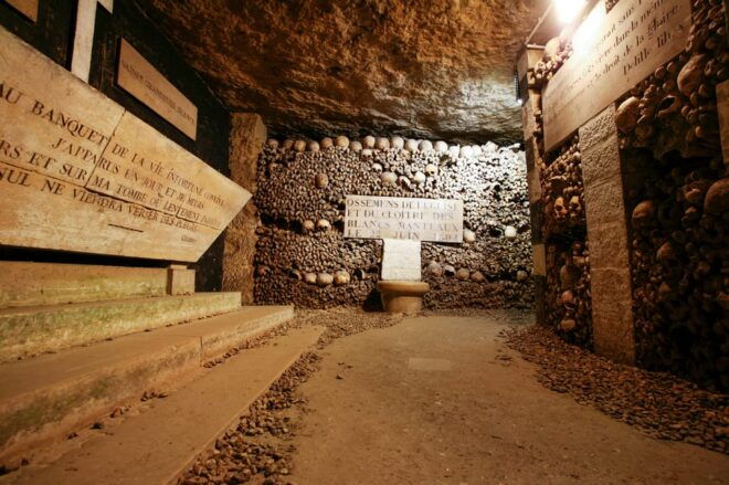 Paris: Catacombs Guided Tour - Tour Inclusions