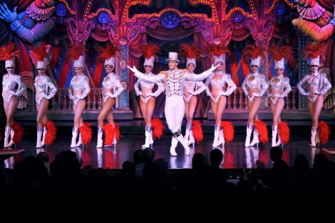 Paris: Champagne at the Moulin Rouge & Seine River Cruise - Reviews and Ratings