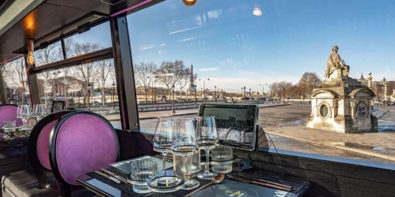 Paris: Champs Elysées Bus Toqué w/Lunch & Glass of Champagne - Good To Know