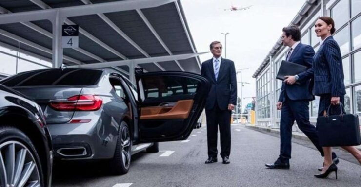 Paris : Charles De Gaulle Airport to Le Pecq Cruise - Service Details