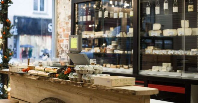 Paris: Cheese and Wine Tasting - Cheese and Wine Pairing