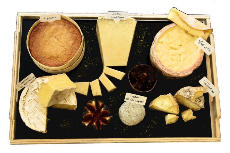 Paris: Cheese Discovery Workshop - Workshop Experience