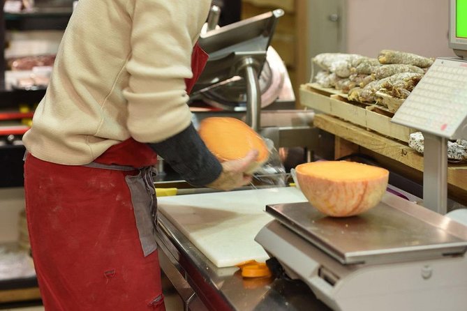Paris Cheesemaking Workshop Including Wine and Cheese Tasting With an Expert - Benefits and Additional Information
