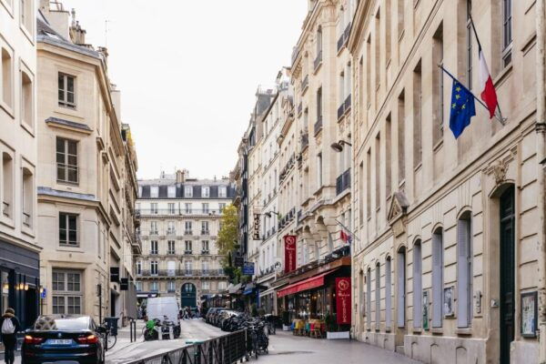 Paris: Chocolate & Patisserie Walking Tour With Tastings - Common Questions